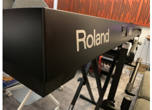 Roland FA-08 (23394)