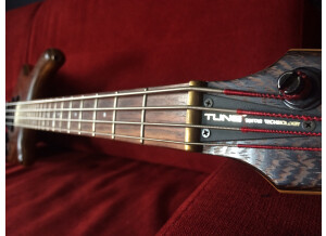 Tune Guitar Technology Zemaitis Tribute Bass