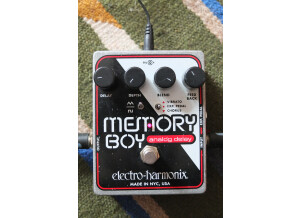 Electro-Harmonix Memory Boy (5300)