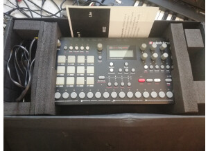 Elektron Analog Rytm (8085)
