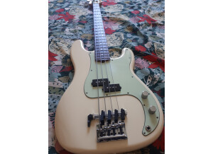 Fender American Standard Precision Bass [2012-2016] (42416)