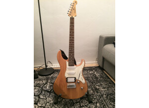 Yamaha Pacifica PAC112V (41953)