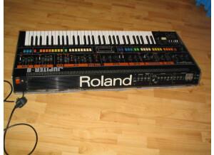Roland Jupiter-8 (80990)