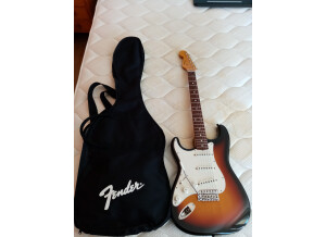 Fender Stratocaster Japan LH (98564)