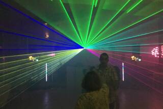 BoomToneDJ kub 1500 rgb