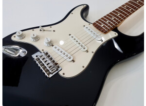 Fender Standard Stratocaster LH [1990-2005] (30026)