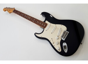 Fender Standard Stratocaster LH [1990-2005] (56636)