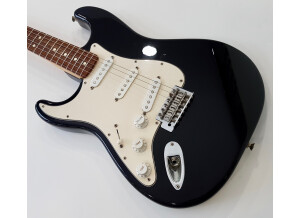 Fender Standard Stratocaster LH [1990-2005] (92168)