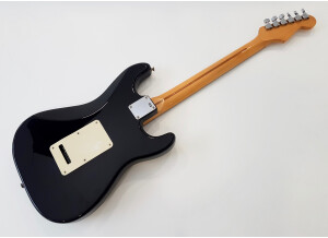 Fender Standard Stratocaster LH [1990-2005] (48300)