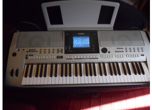 Yamaha PSR S-900