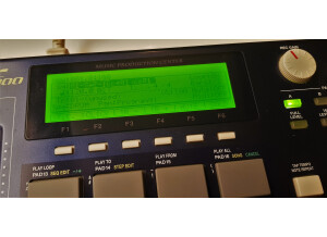 Akai MPC1000 (2354)