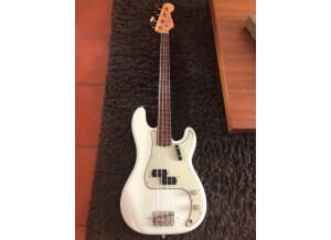 Fender American Vintage '63 Precision Bass (46925)