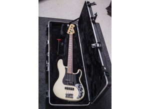 Fender American Deluxe Precision Bass [2010-2015] (84941)