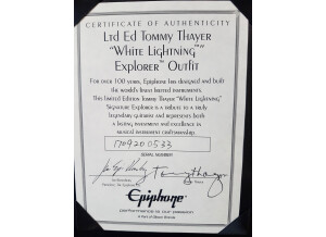 Epiphone Limited Edition Tommy Thayer "White Lightning" Explorer