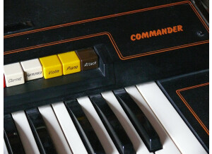 Farfisa Commander