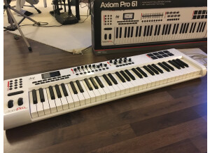 M-Audio Axiom Pro 61 (43410)