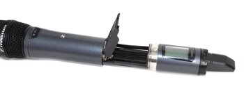 13_Battery open 13_Battery open