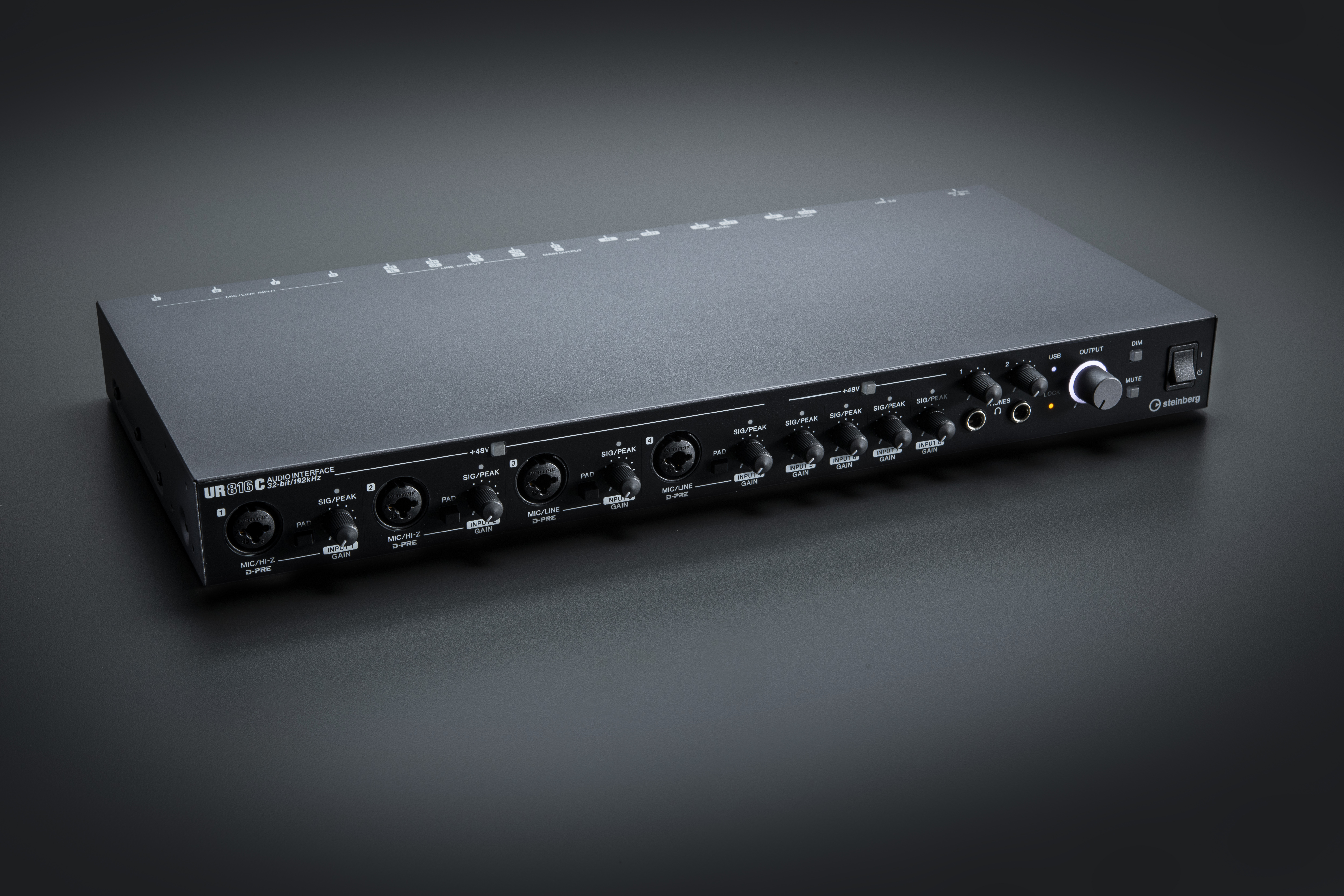 Steinberg UR816C : Steinberg UR816C mood from top grey dark-7861