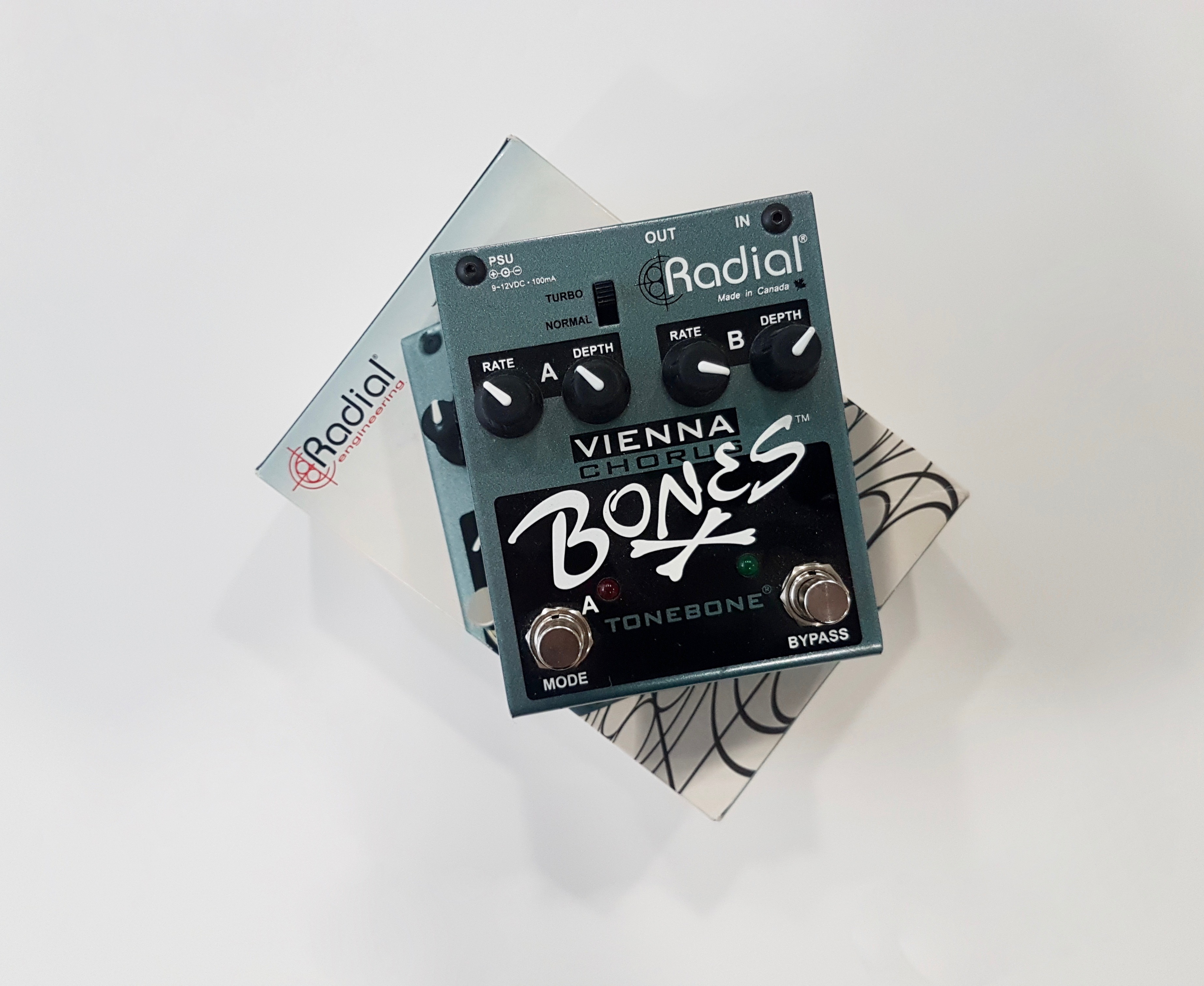 Bones Vienna Chorus - Radial Engineering Bones Vienna Chorus