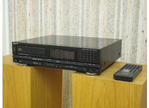 Sony CDP-M75 (8639)