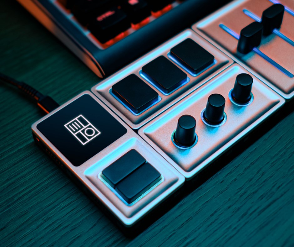 Creative Console Close