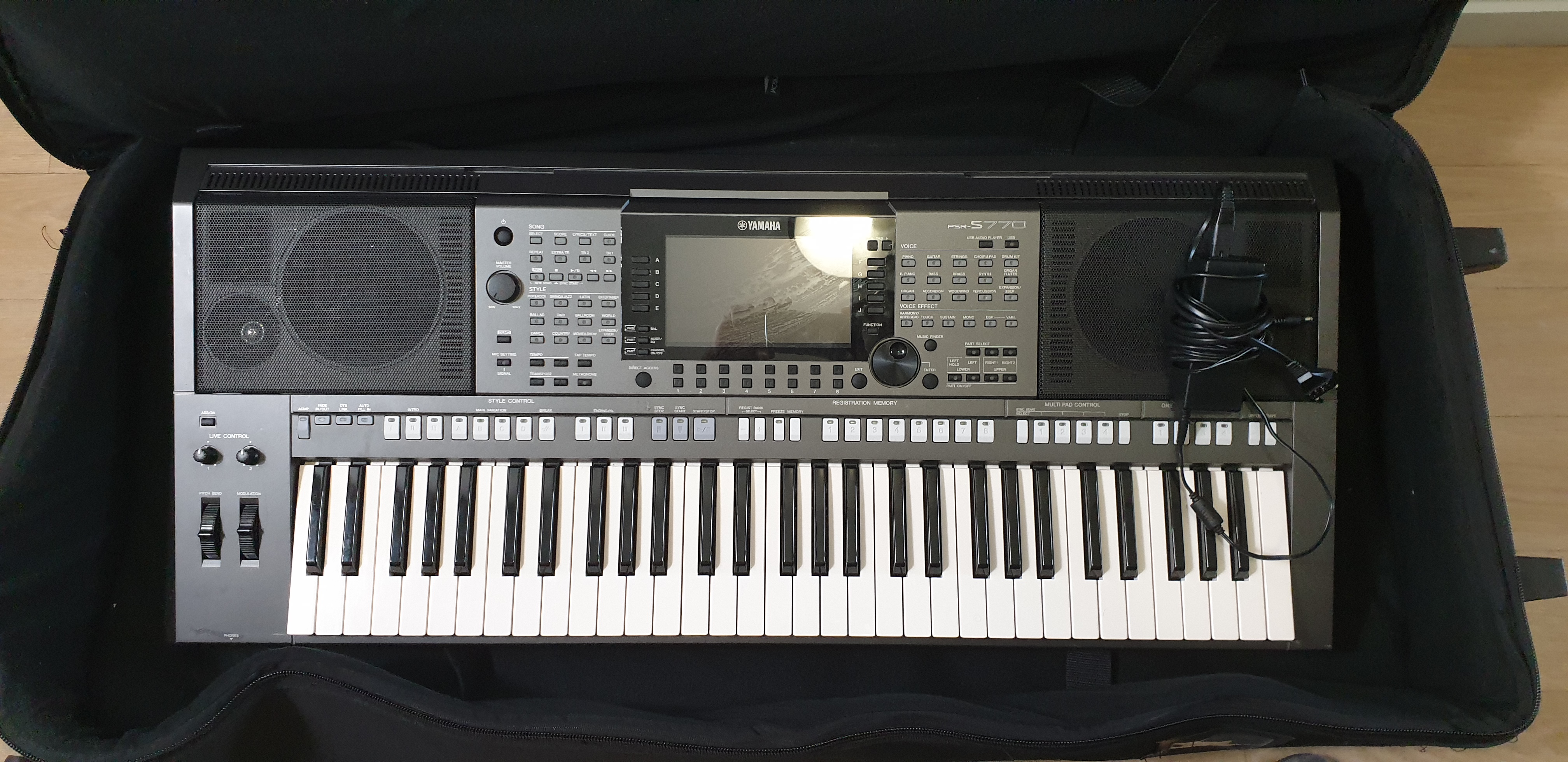 Yamaha PSR-S770