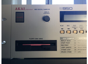 Akai S950 (86999)