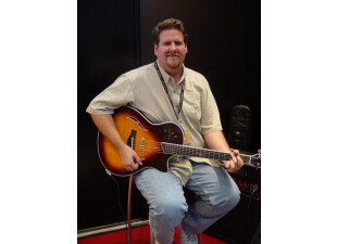 La dernière guitare proposée par Taylor, version classique...