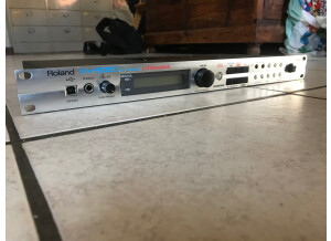 Roland XV-5050 (11391)