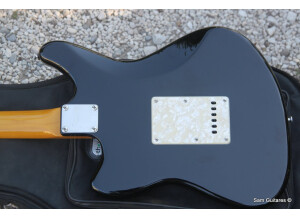 Fender Modern Player Marauder (12905)