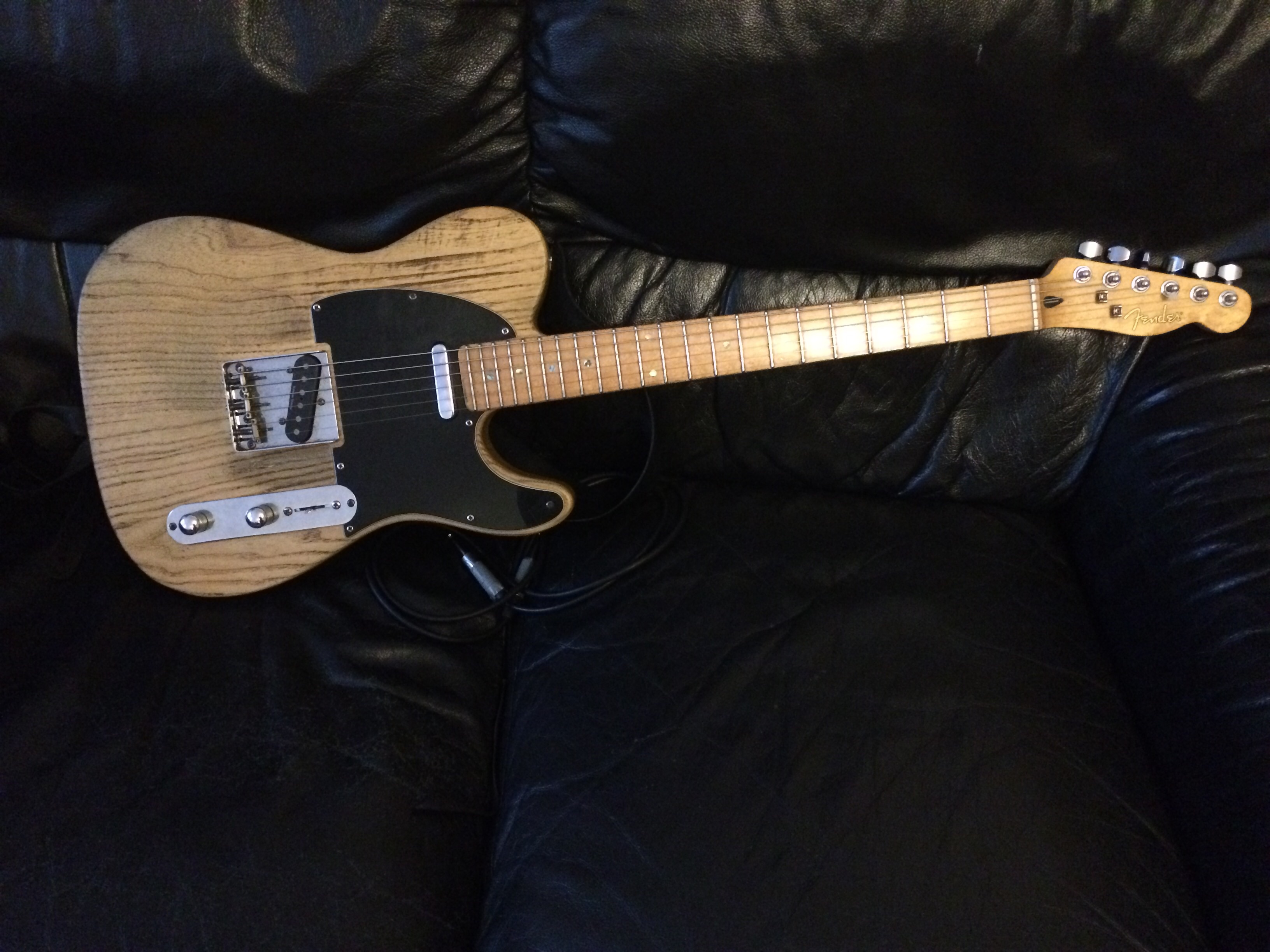 Fender Special Edition Lite Ash Telecaster