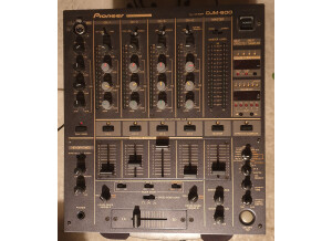 Pioneer DJM-600 (45596)