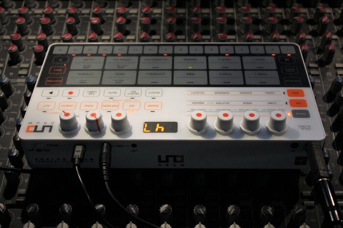 Uno Drum_2tof 12.JPG Uno Drum_2tof 12.JPG