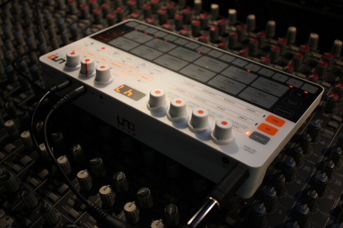 Uno Drum_2tof 15.JPG Uno Drum_2tof 15.JPG