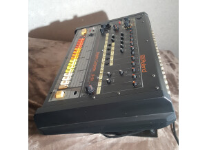 Roland TR-808 (40077)