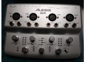 Alesis iO4 (63053)