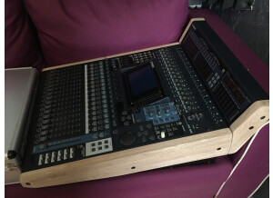 Yamaha DM1000 (94888)
