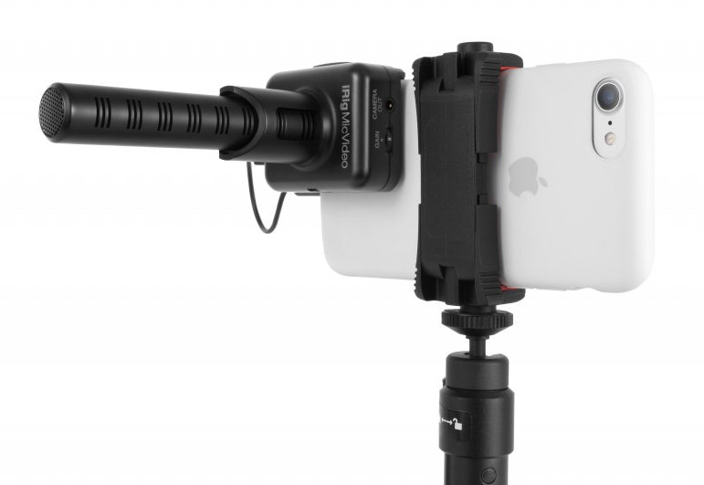 IK Multimedia iRig Mic Video : iRig Mic Video iPhone 2