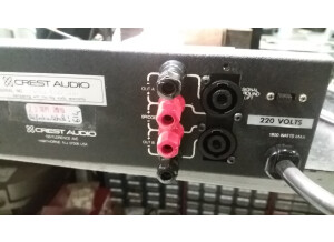 Crest Audio FA 1201 (48449)
