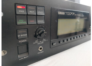 Yamaha TG77 (82550)