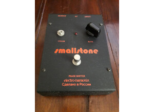 Electro-Harmonix Small Stone Russian (77824)