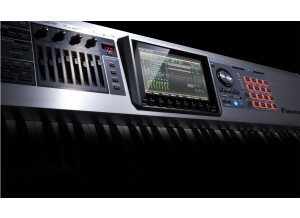 fantom_g8_angle_zoom_gal