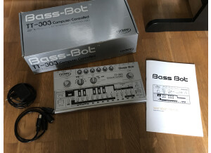 Cyclone Analogic Bass Bot TT-303 (74399)