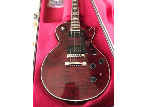 Gibson Les Paul Signature T w/ Min-ETune (8279)