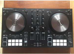 Native Instruments Traktor Kontrol S2 mk3 (31628)