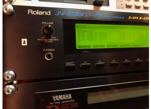 Roland JV-2080 (53907)