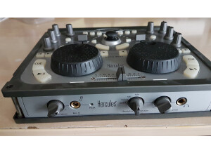 Hercules DJ Console