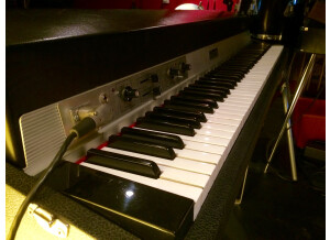 Rhodes Mark I Suitcase 88 (28494)