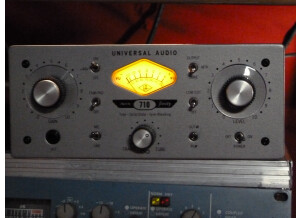 Universal Audio 710 Twin-Finity (57409)
