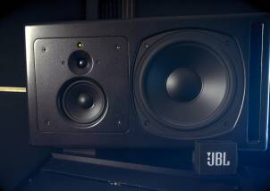 JBL GO